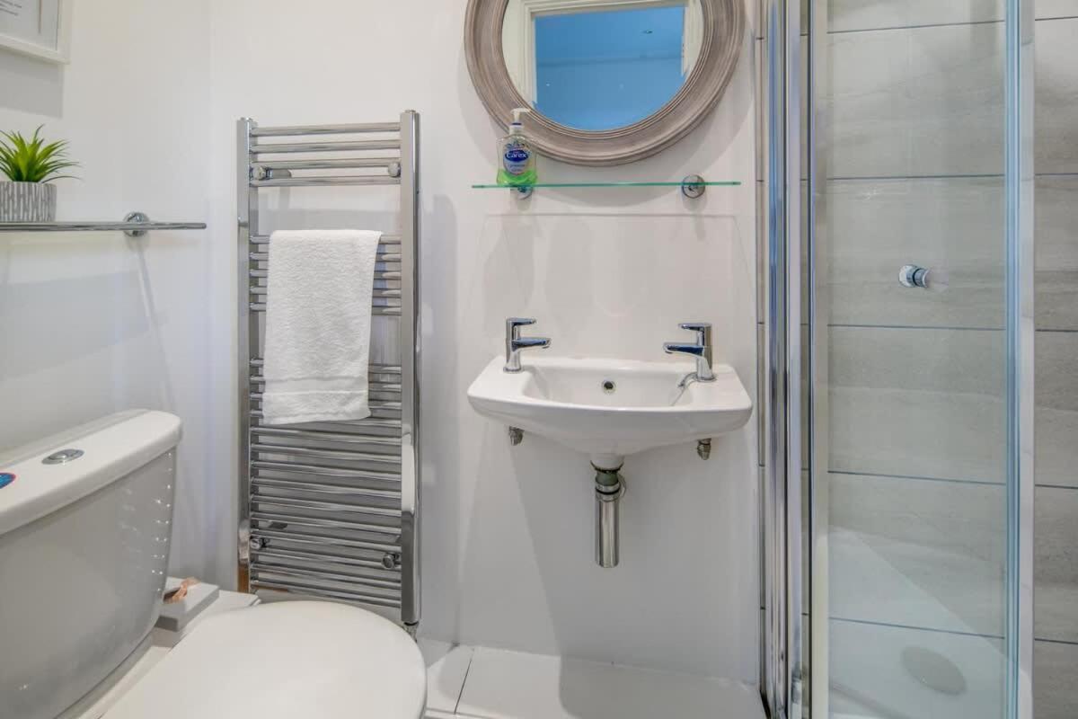 Firefly House Villa Cowes  Bagian luar foto